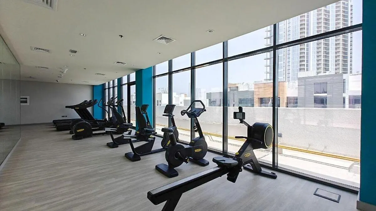 Modest Studio In Meydan ドバイ